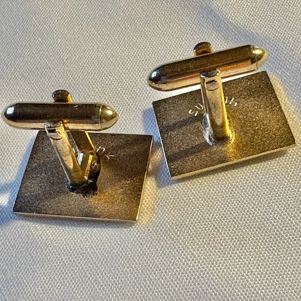 SWANK Gold Geometric Cufflinks